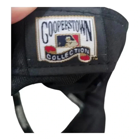 New Era Vintage 7 7/8 Men Cap Montreal Expos Cooperstown Black Orange Fitted Hat - Picture 6 of 6